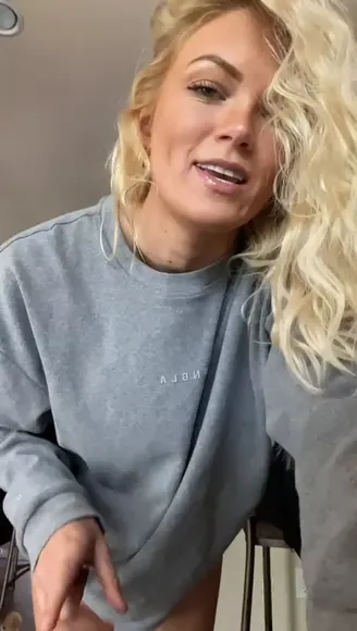 Its_nellieee Pink Thong Ass Twerk OnlyFans Video Leaked