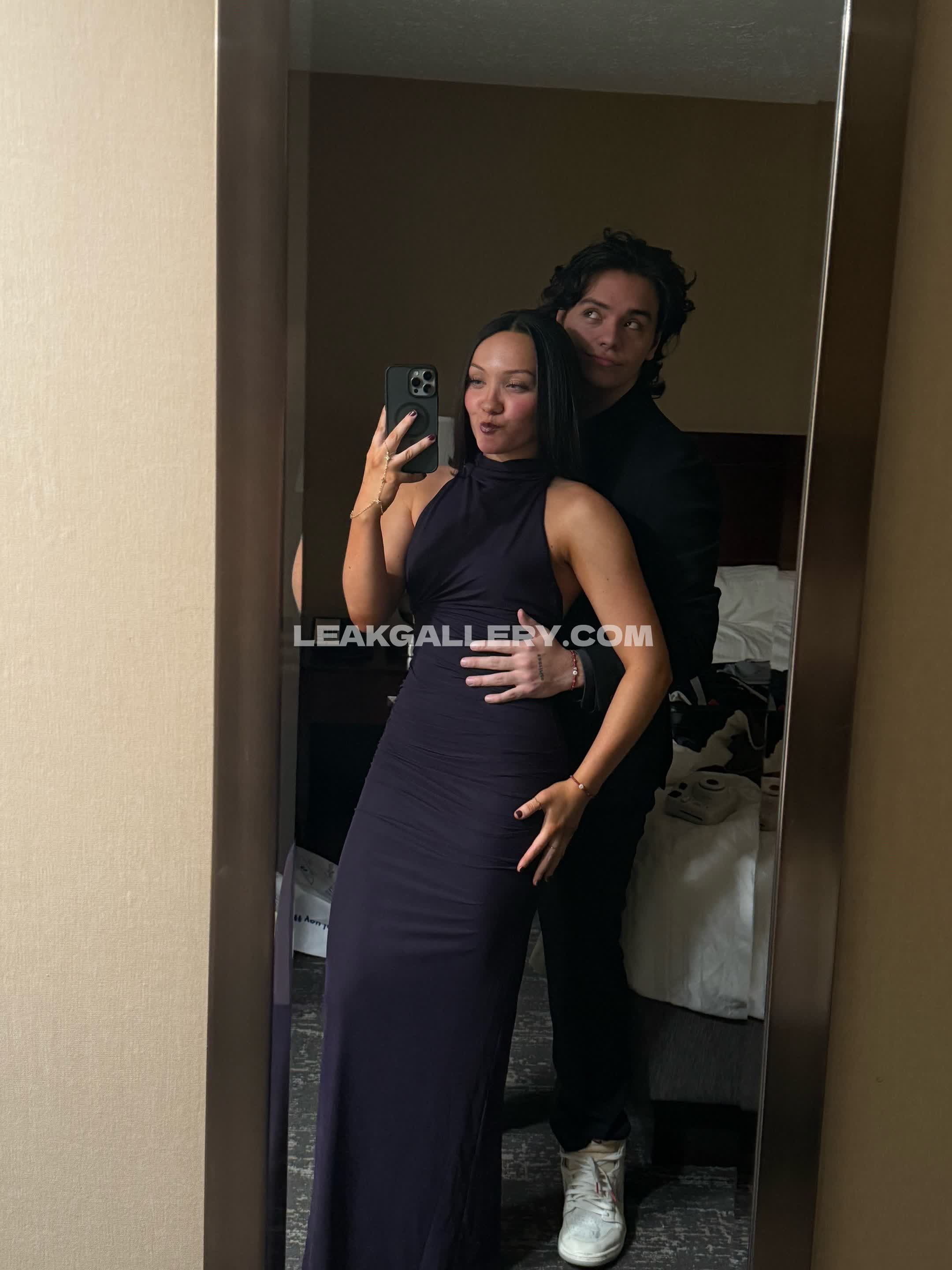 Itsizzymania Exclusive Leaked Nude OnlyFans #13386143
