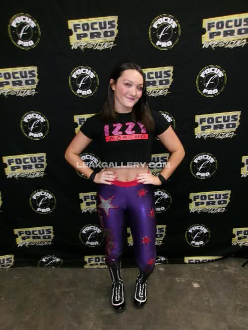 Itsizzymania Exclusive Leaked Nude OnlyFans #12233045