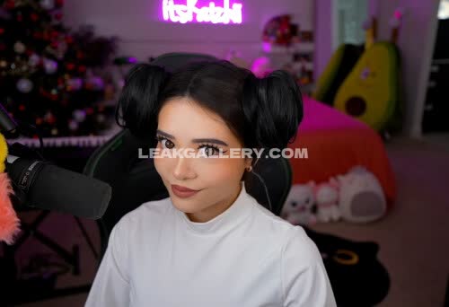 Itskatchii Exclusive Leaked Nude OnlyFans #12221323