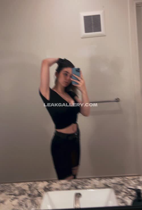 Itslidyuh Exclusive Leaked Nude OnlyFans #14674592