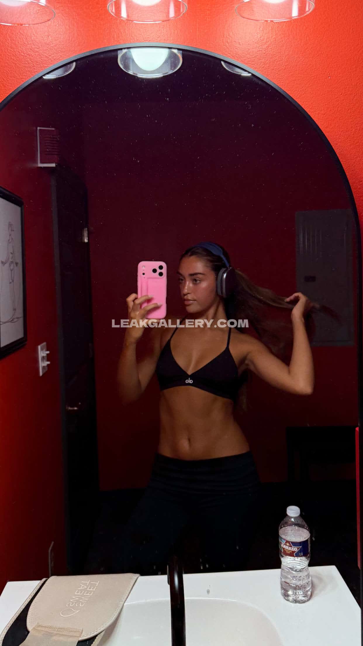 Itspresleyelise Exclusive Leaked Nude OnlyFans #13423265