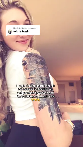 Itsthatpinkypie Crop Top Belly Flash OnlyFans Video Leaked