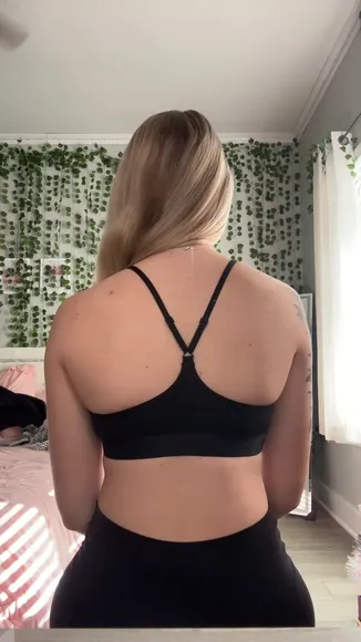 Itsthatpinkypie Black Sports Bra Tease OnlyFans Video Leaked