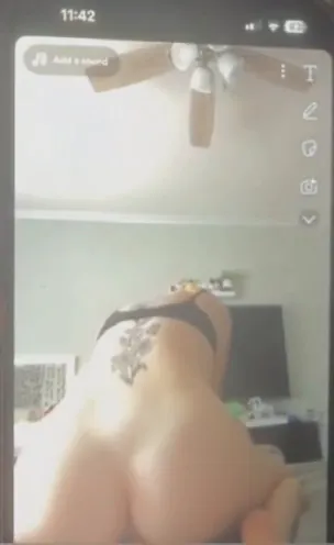 Itsthatpinkypie Bare Ass Bouncing On Bed OnlyFans Video Leaked