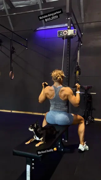 Ivynile_wwe Muscular Back Workout OnlyFans Video Leaked