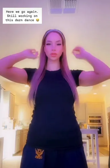 Izzy_g Black Tee Dance Practice OnlyFans Video Leaked