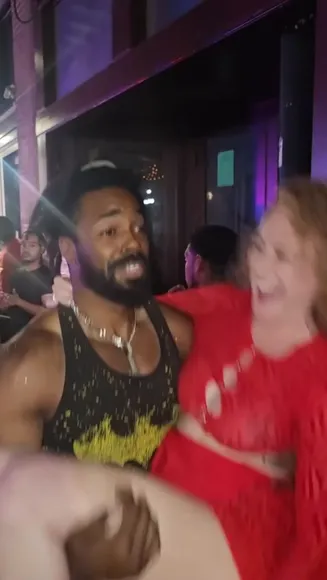 J_getlit Red Zebra Dress Ass OnlyFans Video Leaked