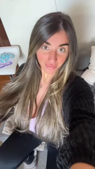 Jackbxo Deep V Neck Tease OnlyFans Video Leaked