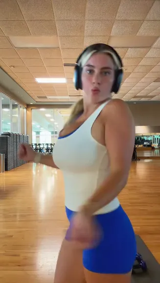 jacklyn_roper