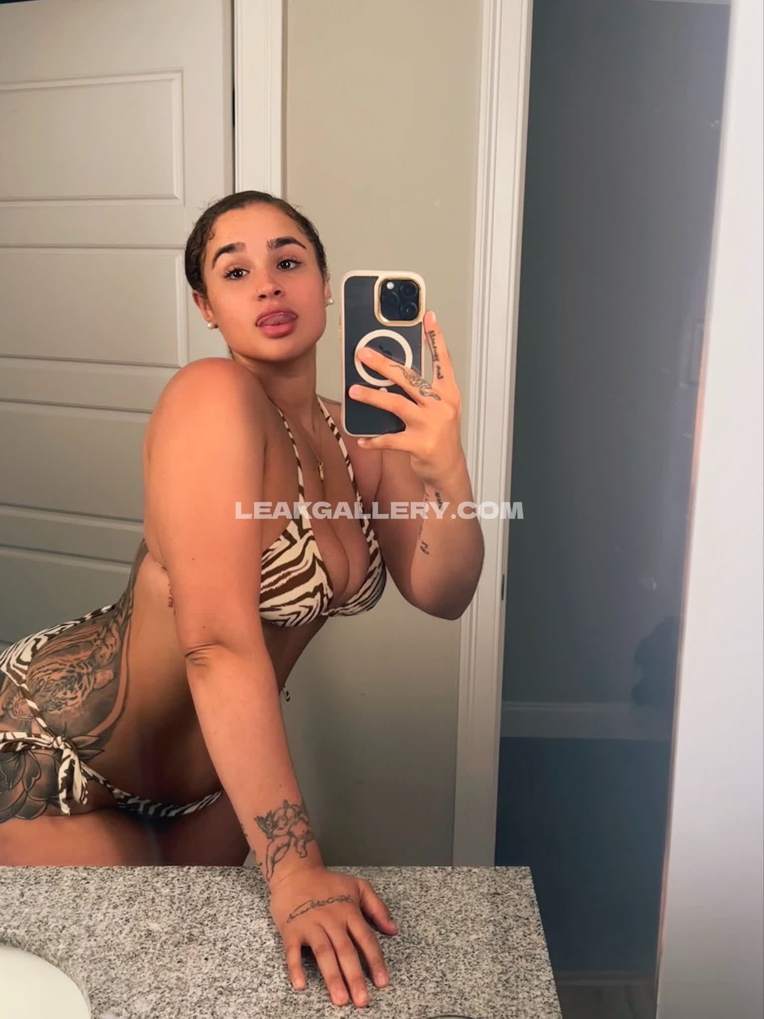 Janaevic / janaeegf Exclusive Leaked Nude OnlyFans #12752744
