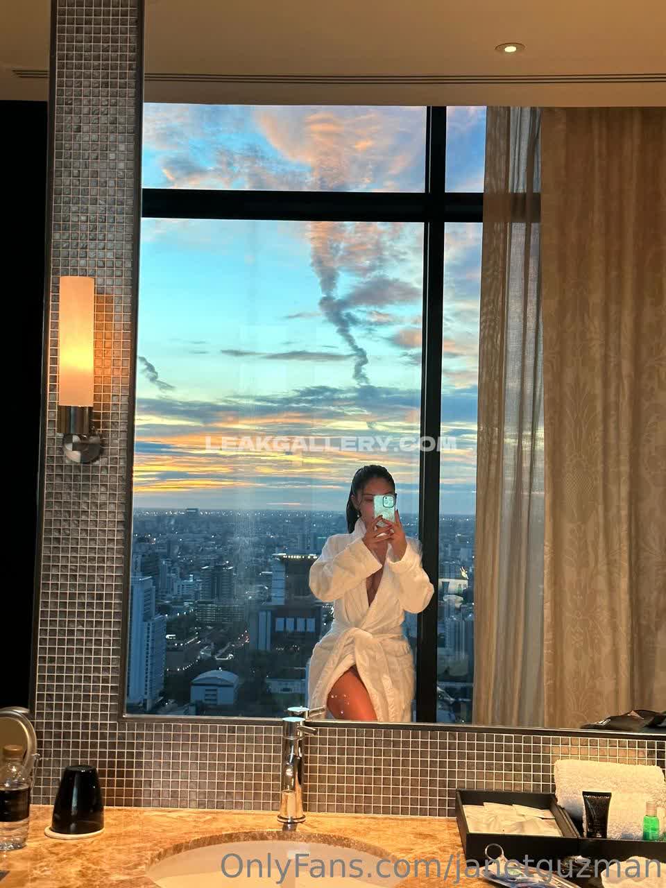 Janetguzman Exclusive Leaked Nude OnlyFans #12669678