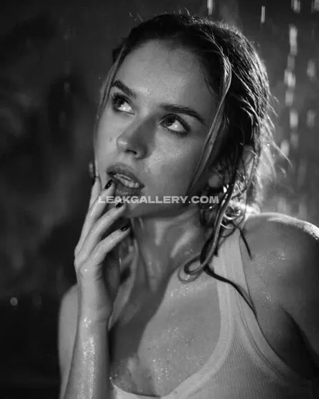 Janulaivanova / Janulaivanova_buymeacoffe Exclusive Leaked Nude OnlyFans #15938064