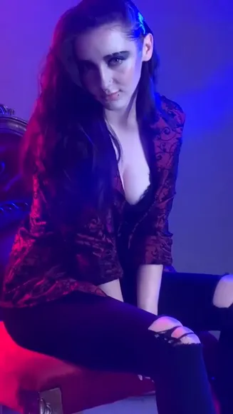 Jaydelv Red Platform Boots Strut OnlyFans Video Leaked