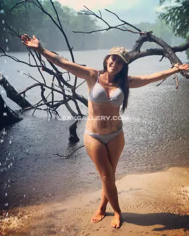 jenellelevans