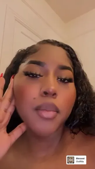 Jenellelolitiaa Topless Close Up Tease OnlyFans Video Leaked