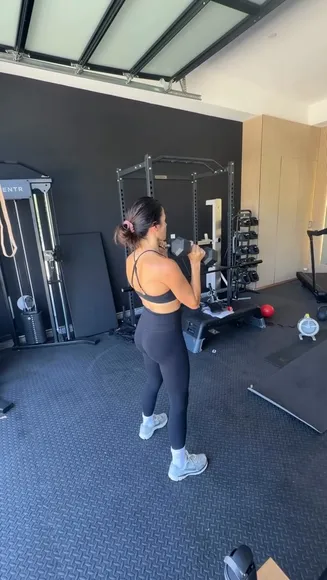 Jennadewan Gym Bra And Leggings OnlyFans Video Leaked