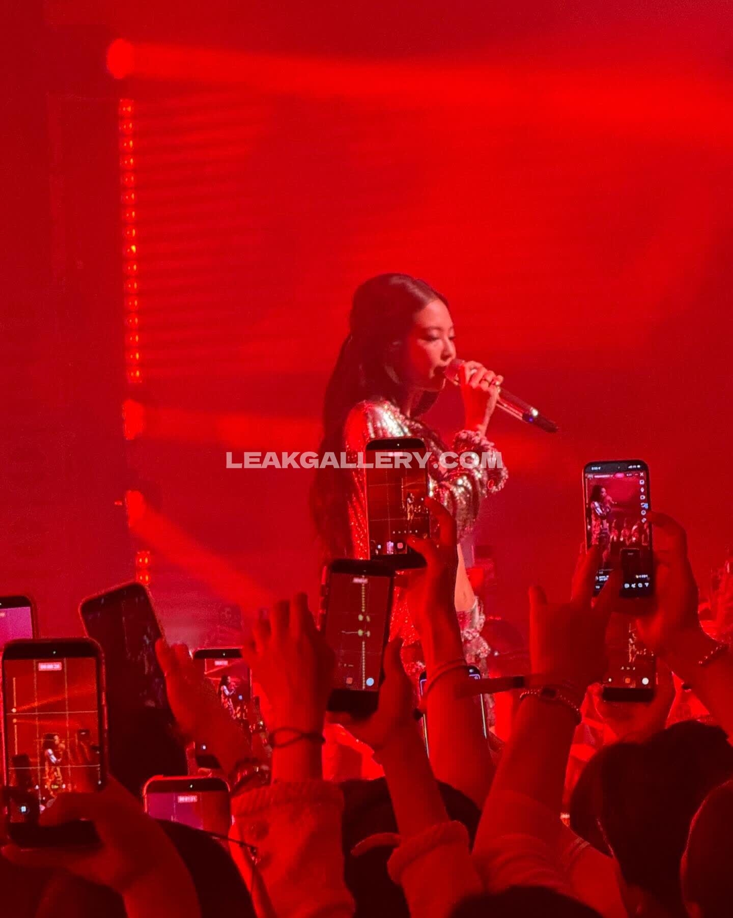 Jennierubyjane Exclusive Leaked Nude OnlyFans #12581837