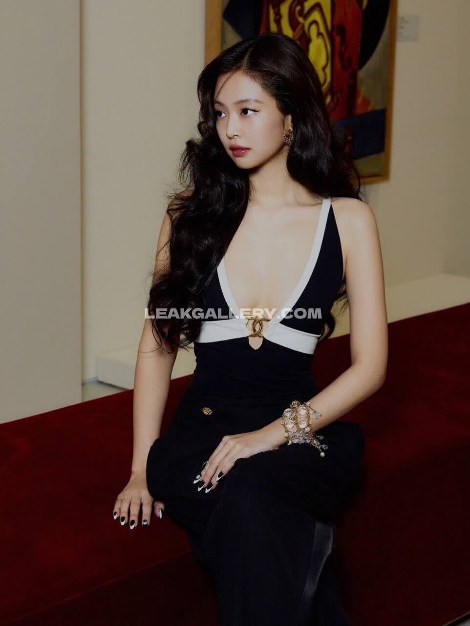 Jennierubyjane Exclusive Leaked Nude OnlyFans #12581857