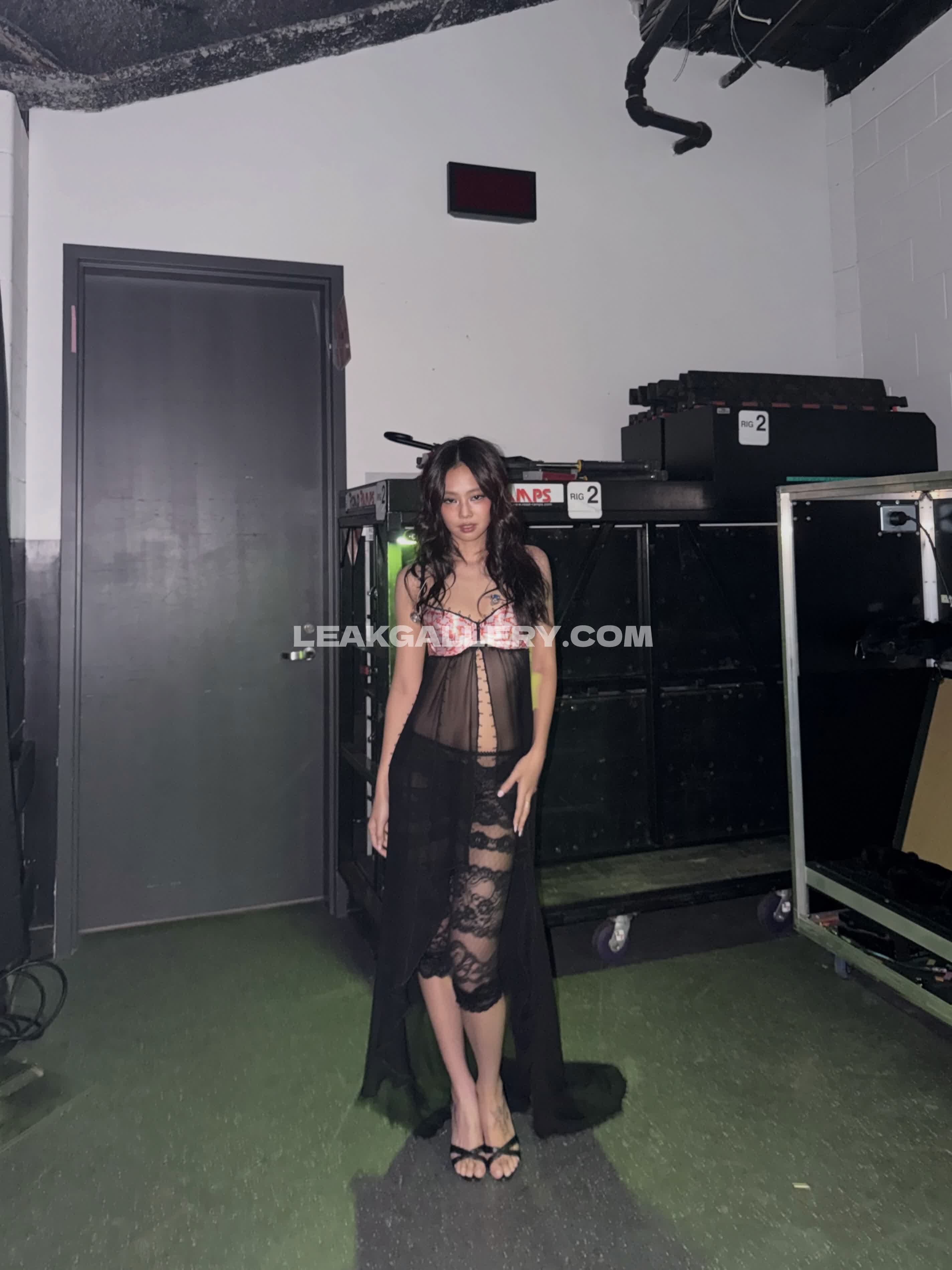 Jennierubyjane Exclusive Leaked Nude OnlyFans #13303762