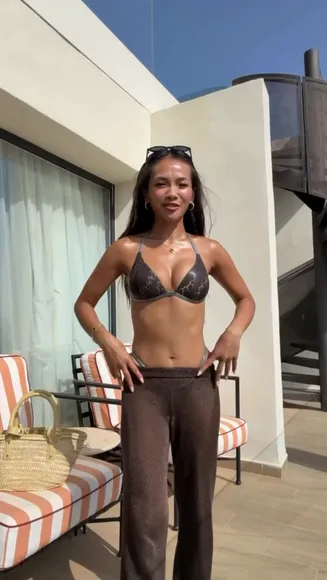 Jenntran Bikini Top Tease OnlyFans Video Leaked