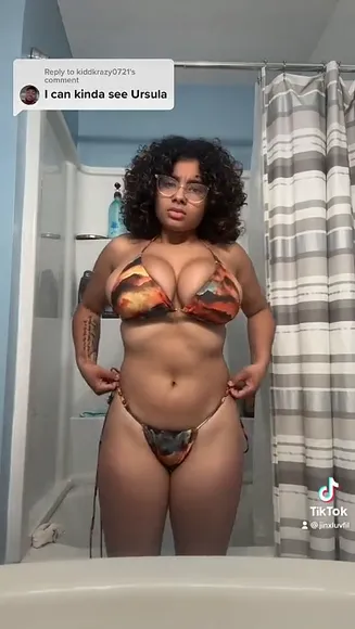 Jinxluvfil Bikini Bottoms Side View OnlyFans Video Leaked