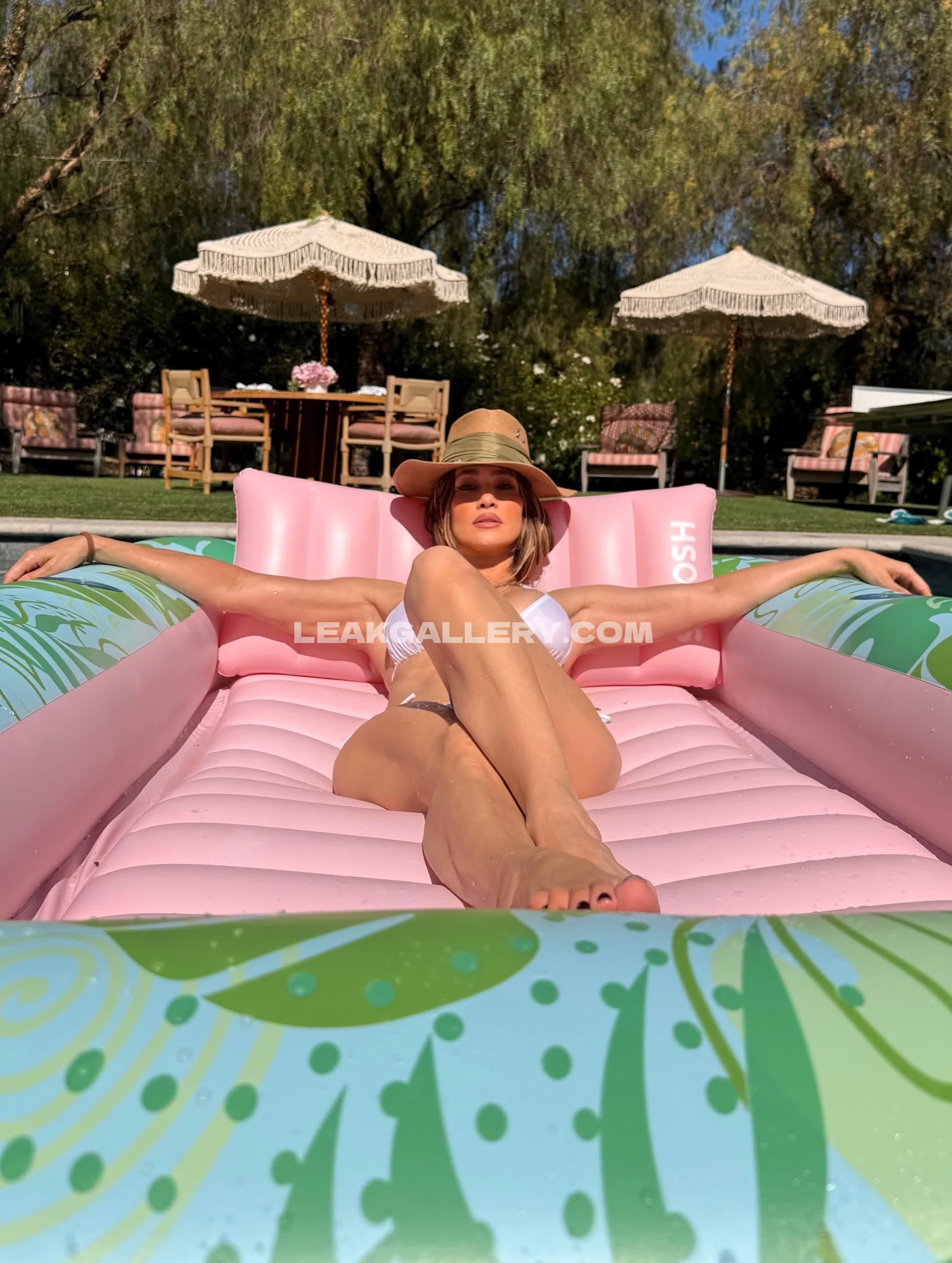 Jlo Exclusive Leaked Nude OnlyFans #12557665