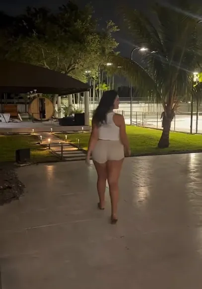 jnettethebiggest