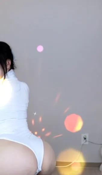 Jo_ooa White Bodysuit Ass Twerk OnlyFans Video Leaked