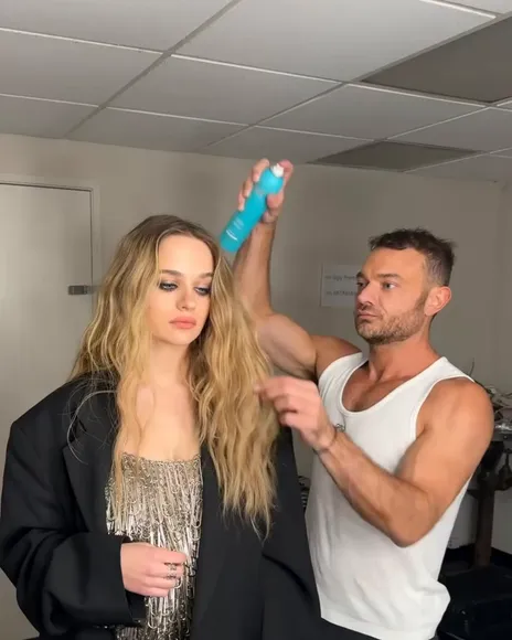 Joeyking Sparkly Top Under Blazer OnlyFans Video Leaked