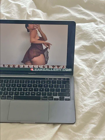 Julia / Barbienomato / J_u_l_i_a Exclusive Leaked Nude OnlyFans #15812656