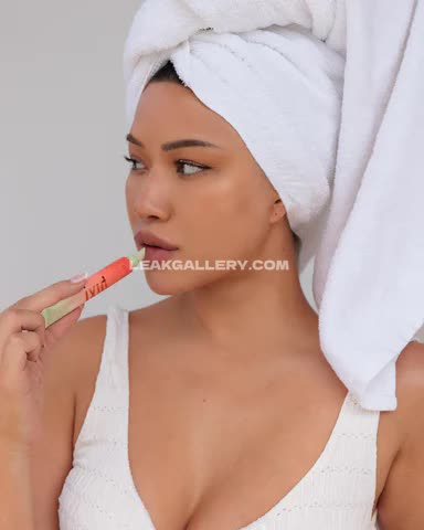 Julia / Barbienomato / J_u_l_i_a Exclusive Leaked Nude OnlyFans #14283080