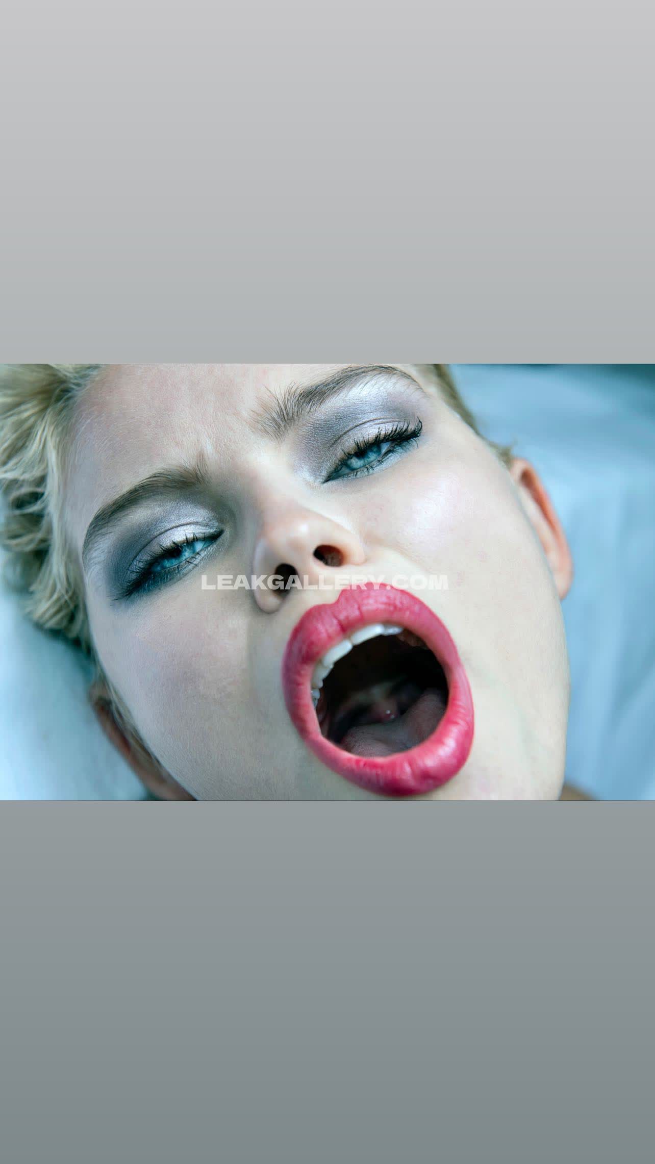 Julia__logan Exclusive Leaked Nude OnlyFans #12831136