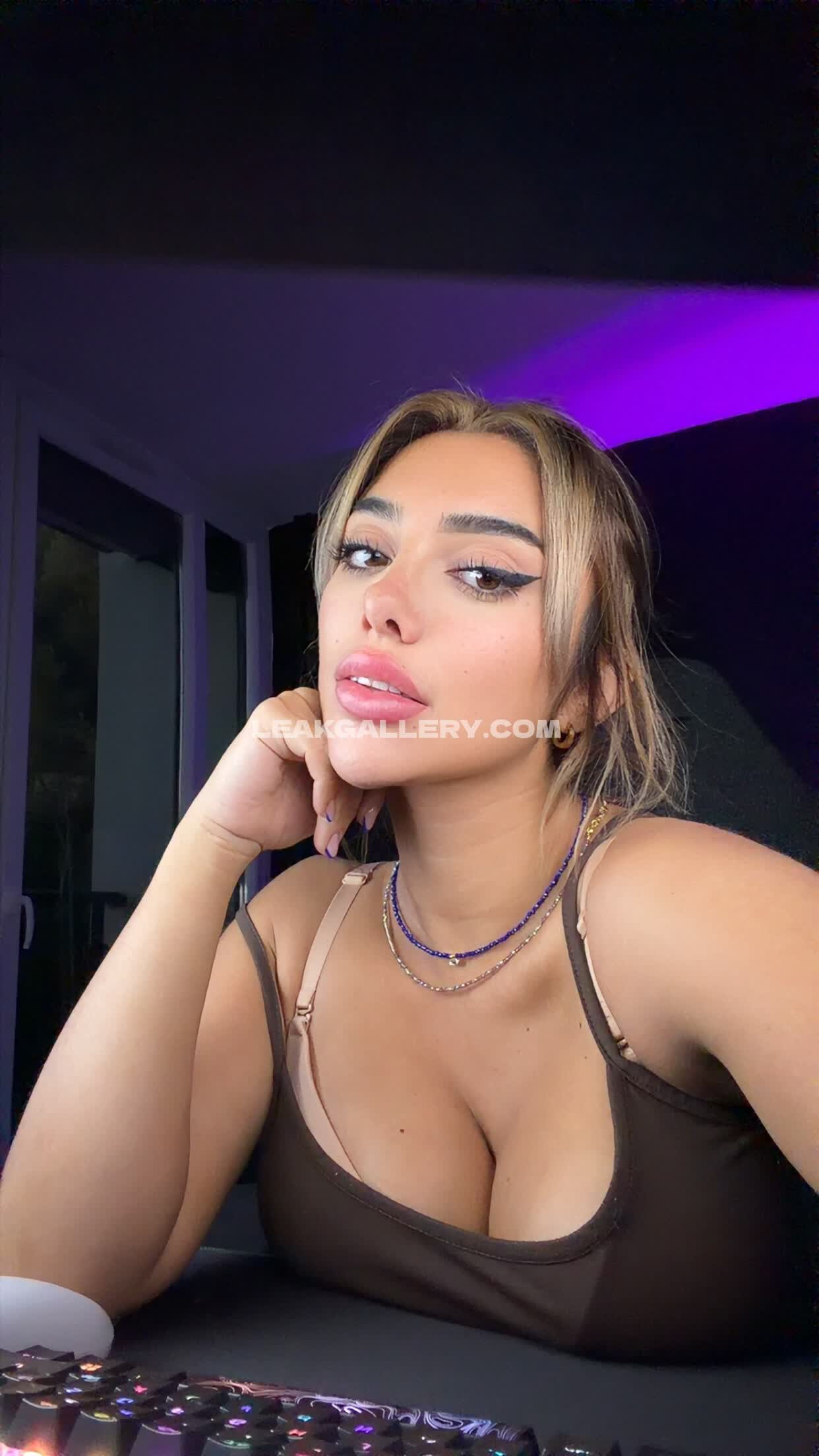 Juliabayonetta / Bayonetta Exclusive Leaked Nude OnlyFans #12794575