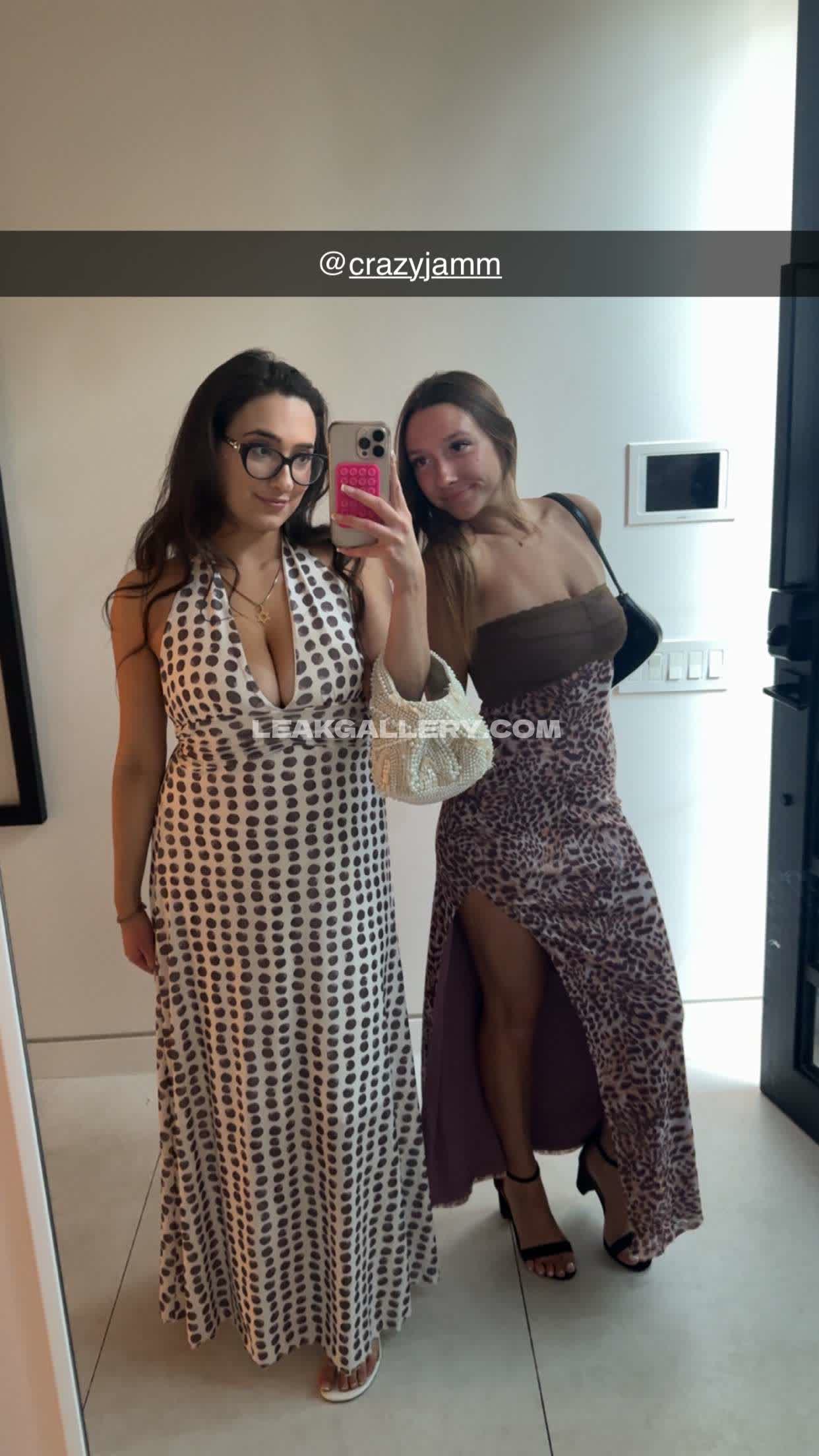 Juliarain Exclusive Leaked Nude OnlyFans #12662142