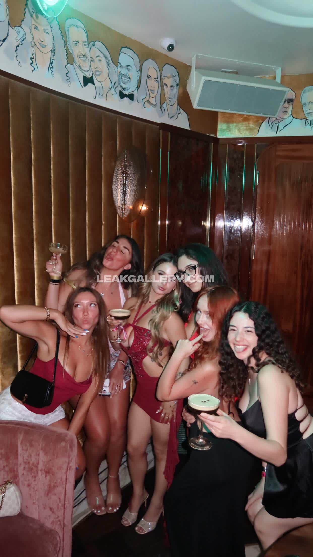 Juliarain Exclusive Leaked Nude OnlyFans #12644571