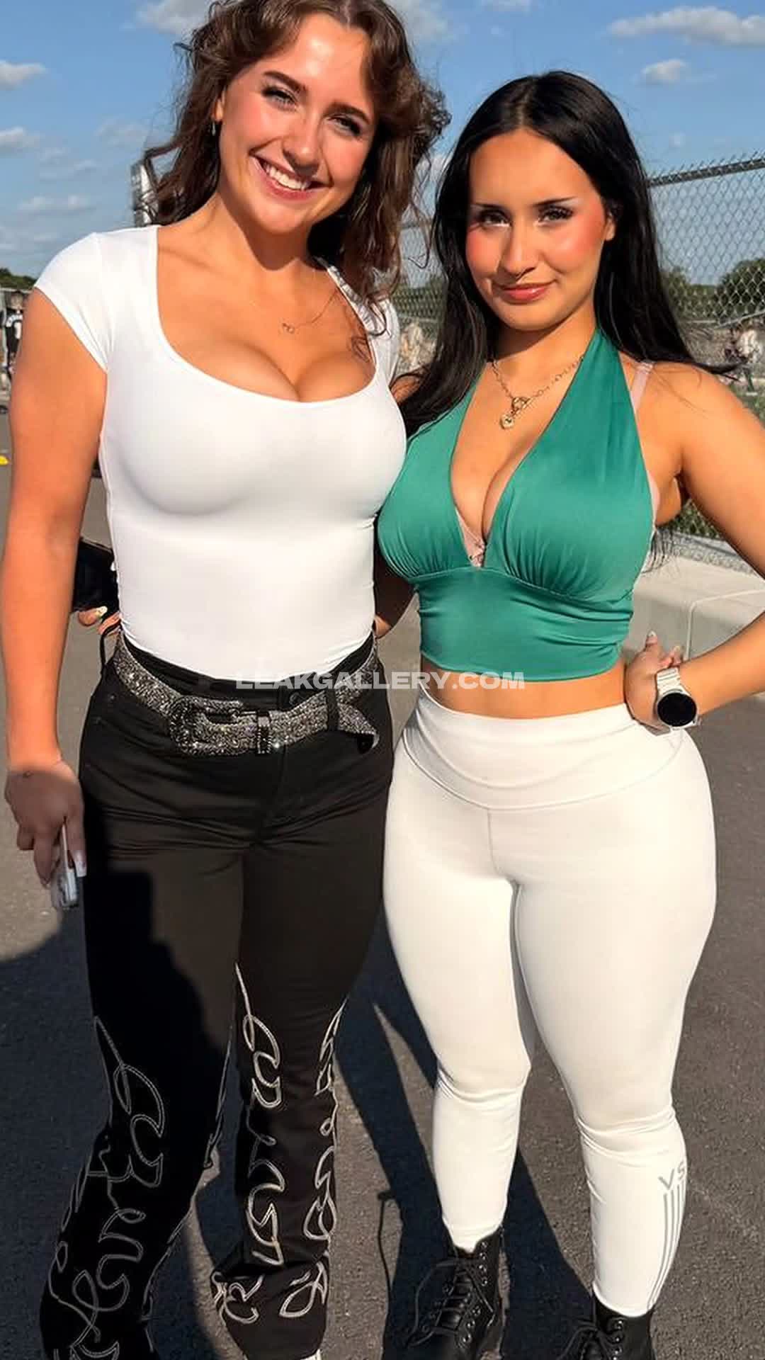 Juliejswan Exclusive Leaked Nude OnlyFans #12558358