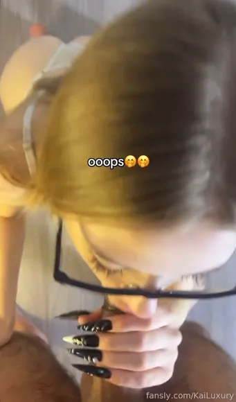 Kailuxury Glasses And Lingerie Tease OnlyFans Video Leaked