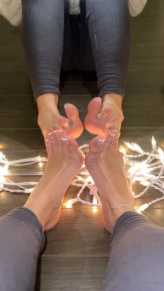 Kalamal Toes With French Tips OnlyFans Video Leaked
