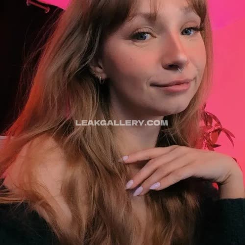 Kamicakes1 Exclusive Leaked Nude OnlyFans #14925397
