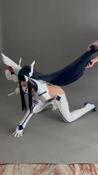 Kamisamalisa White Bodysuit Ass Pose OnlyFans Video Leaked
