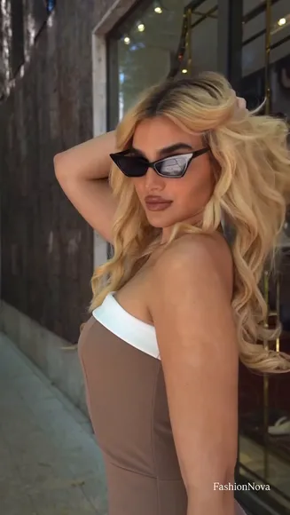 Karendrodriguez Strapless Mini Dress Pose OnlyFans Video Leaked