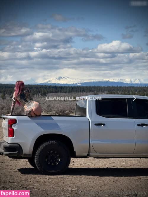 Karsonbollinger Naked Ass On Truck OnlyFans Photo Leaked