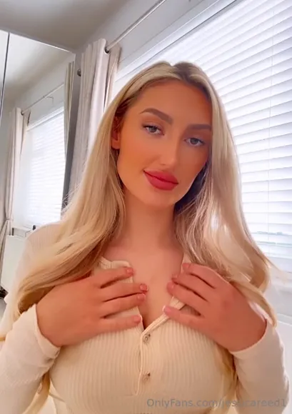 Kate Unbuttoning Her Ribbed Top OnlyFans Video Leaked