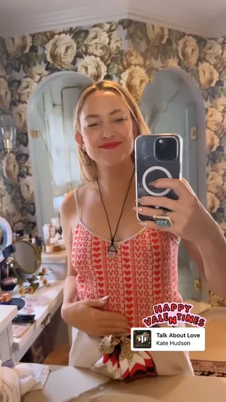 Katehudson Red Lipstick Kiss OnlyFans Video Leaked