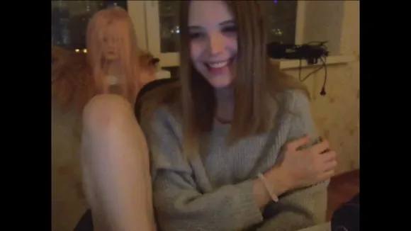 Kateumara Sweater Over Naked Pussy OnlyFans Video Leaked