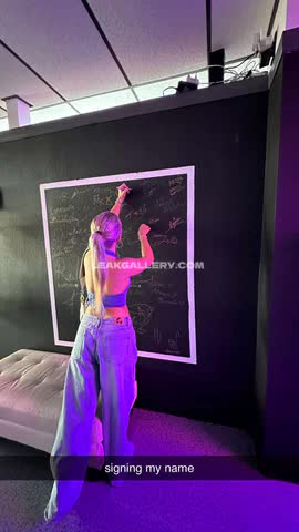 Katie Sigmond / Katiesigmondd Exclusive Leaked Nude OnlyFans #13669398