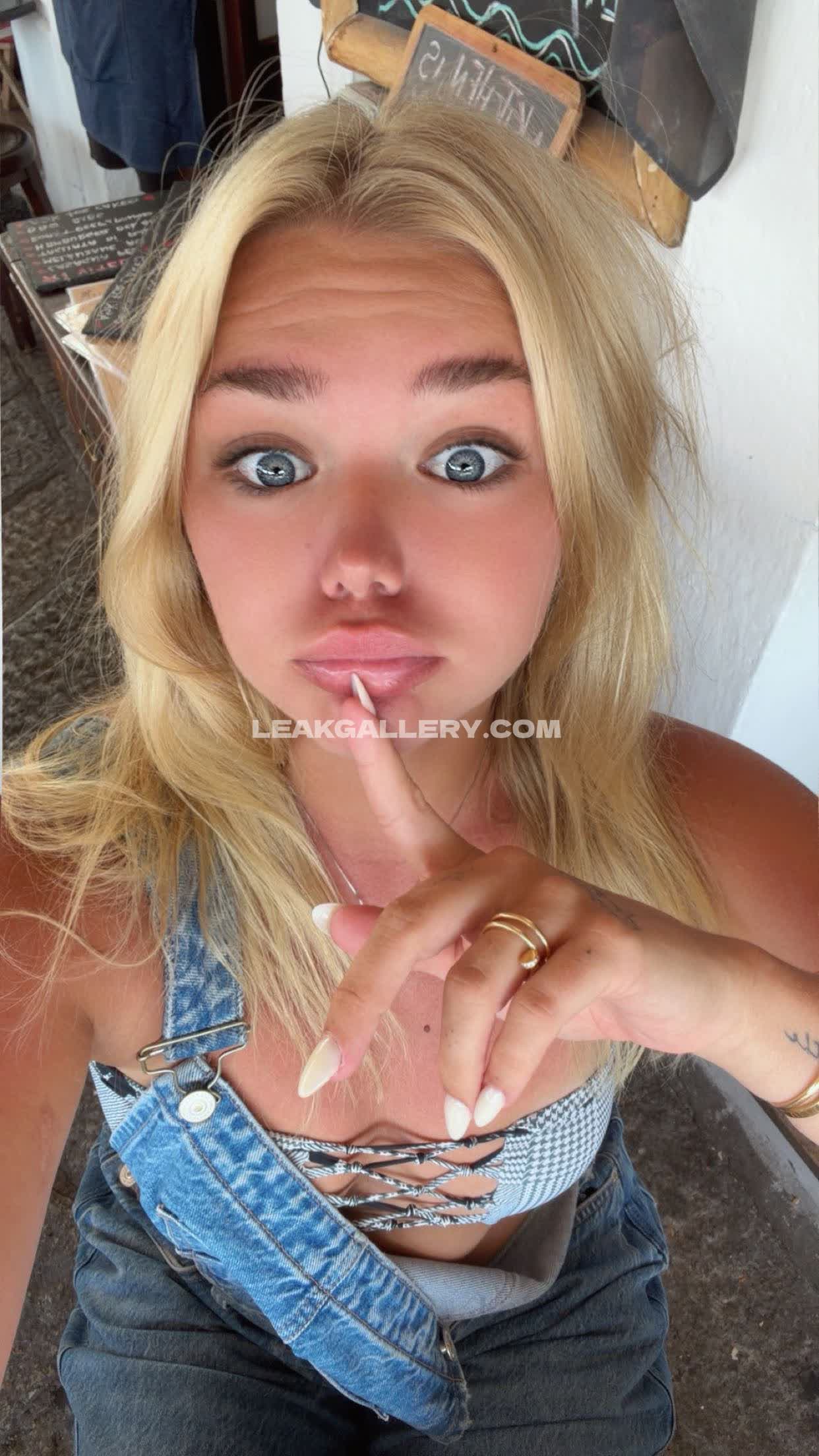 Katiesigmond / katiesigmondd Exclusive Leaked Nude OnlyFans #13329244
