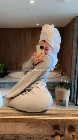 Katie Sigmond / Katiesigmondd Exclusive Leaked Nude OnlyFans #13669571