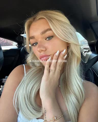 Katie Sigmond / Katiesigmondd Exclusive Leaked Nude OnlyFans #13667746